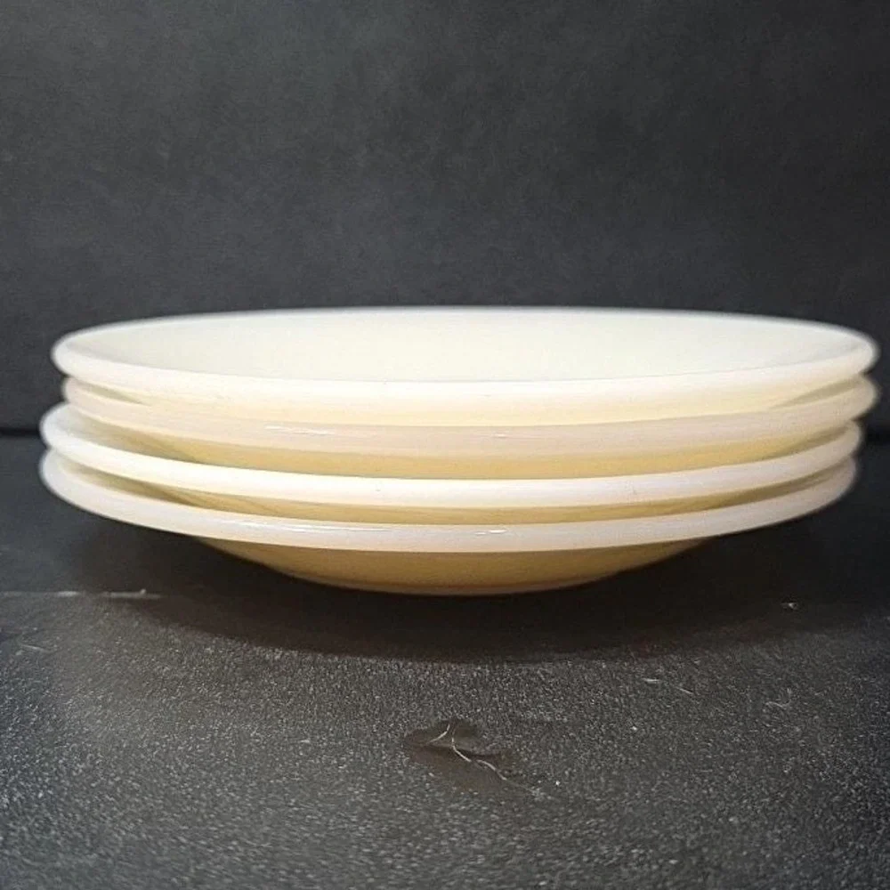 Anchor Hocking Fire King Milk Glass Saucers, Set of 4,‎ Off White Dinnerware